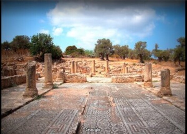 Μια ανάλυση -  Αγία Τριάδα της Γιαλούσας, Κύπρος