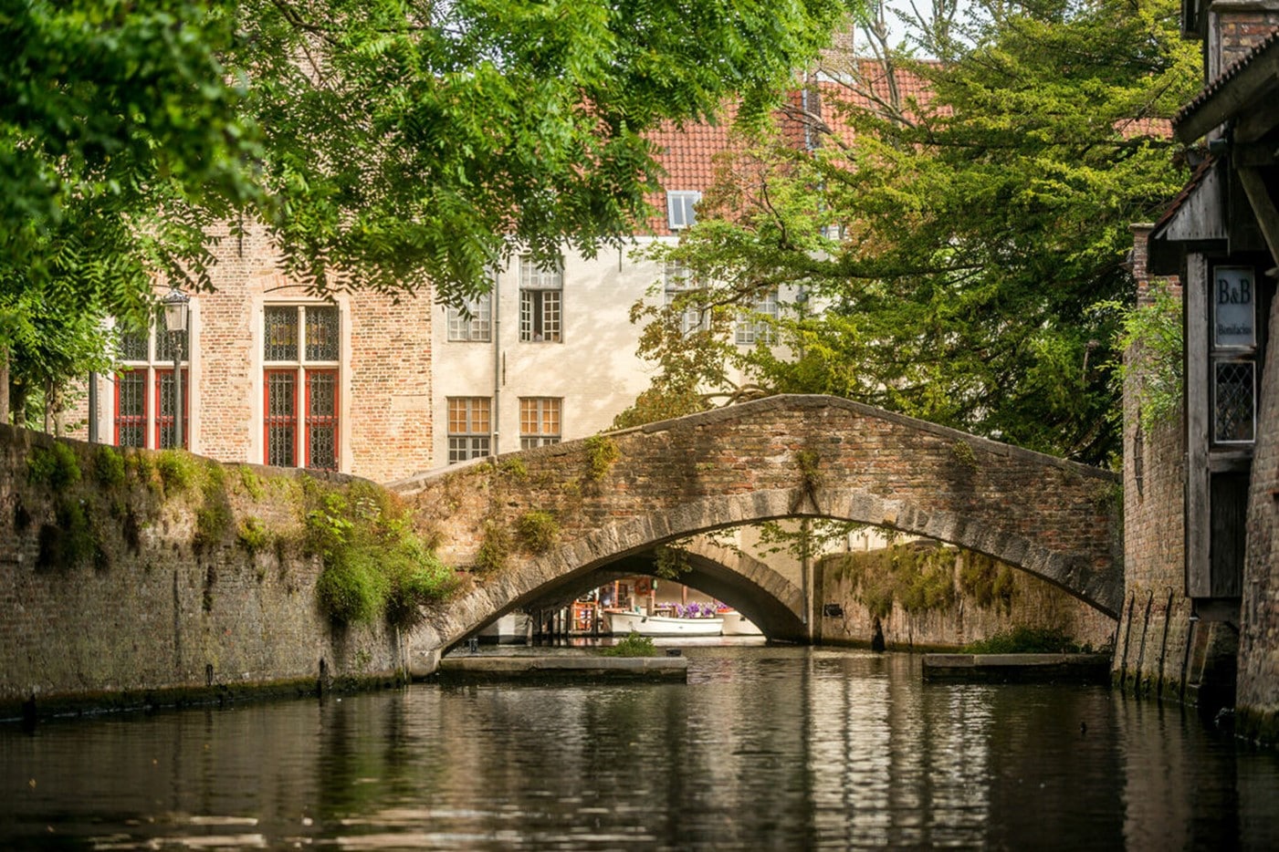 Bonifacius Bridge, Bruges (  Photo by Visit Bruges - Jan Darthet)