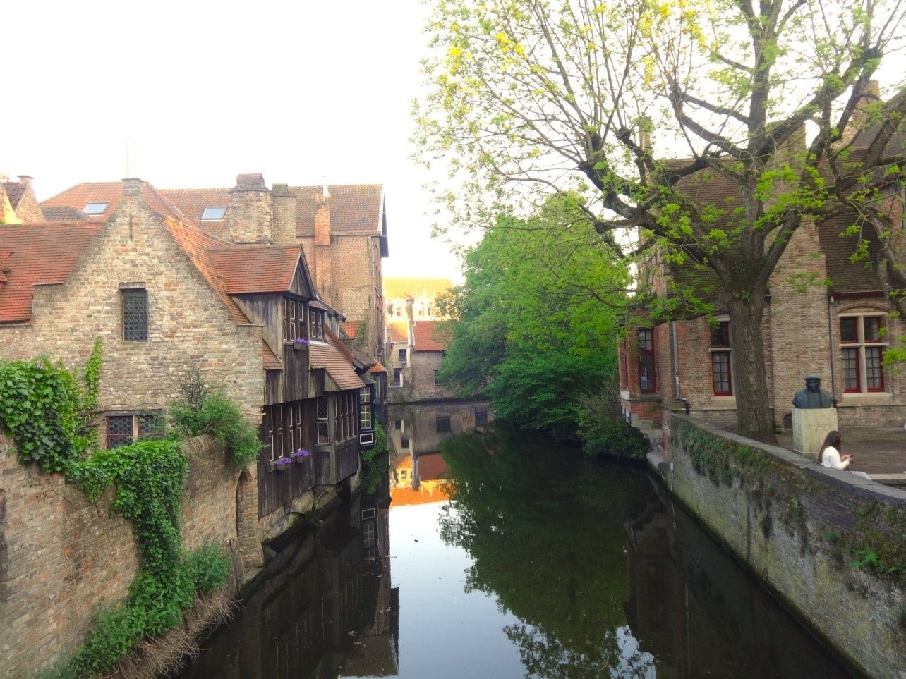 Bonifacius Bridge, Bruges (Photo by Rouli Balopoulou) Bonifacius Bridge, Bruges (Photo by Rouli Balopoulou)