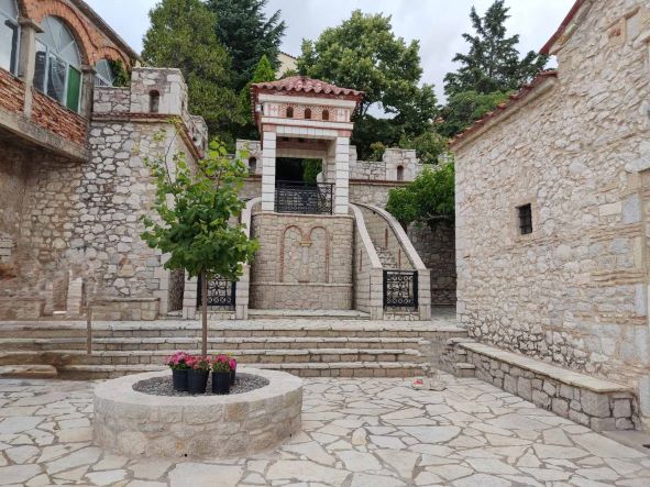 Ιερά Μονή Μακαριωτίσσης
