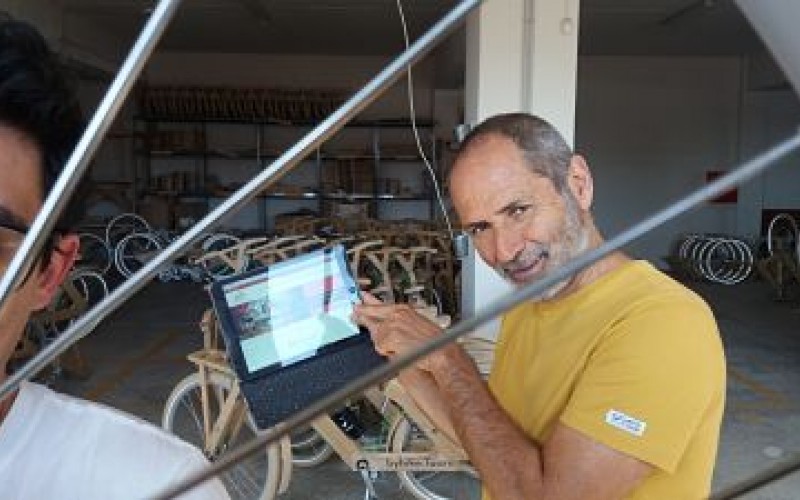 Τα ξύλινα ποδήλατα του Πωλ