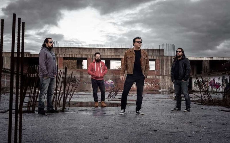 Nicos Vox & The Voxiety Nicos Vox & The Voxiety - παλιό, καλό ροκ'ν'ρολ