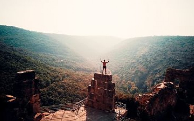 Πρόοδος Photo by Ameer Basheer on Unsplash Πρόοδος